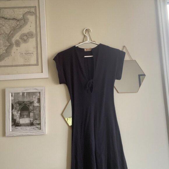 Cute blue marine dress with a nice A-line waste and quality thick material - Picture 5 of 6